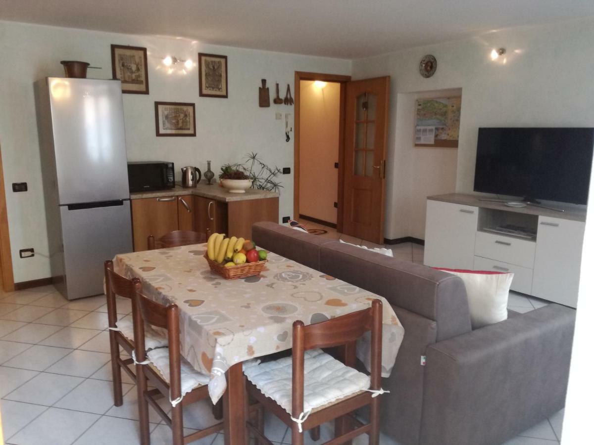 Appartamento Borgo Antico Oliveto Lario Экстерьер фото